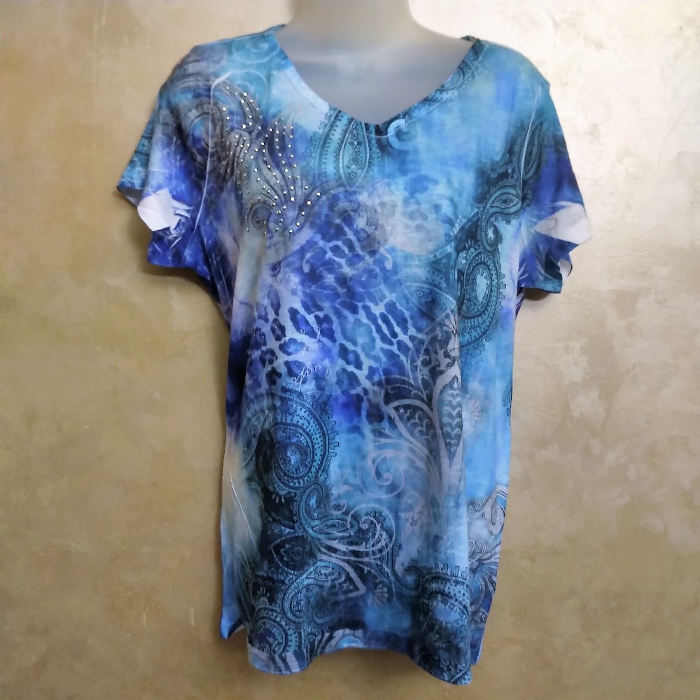 Fashion Bug Embellished Tee NWT M